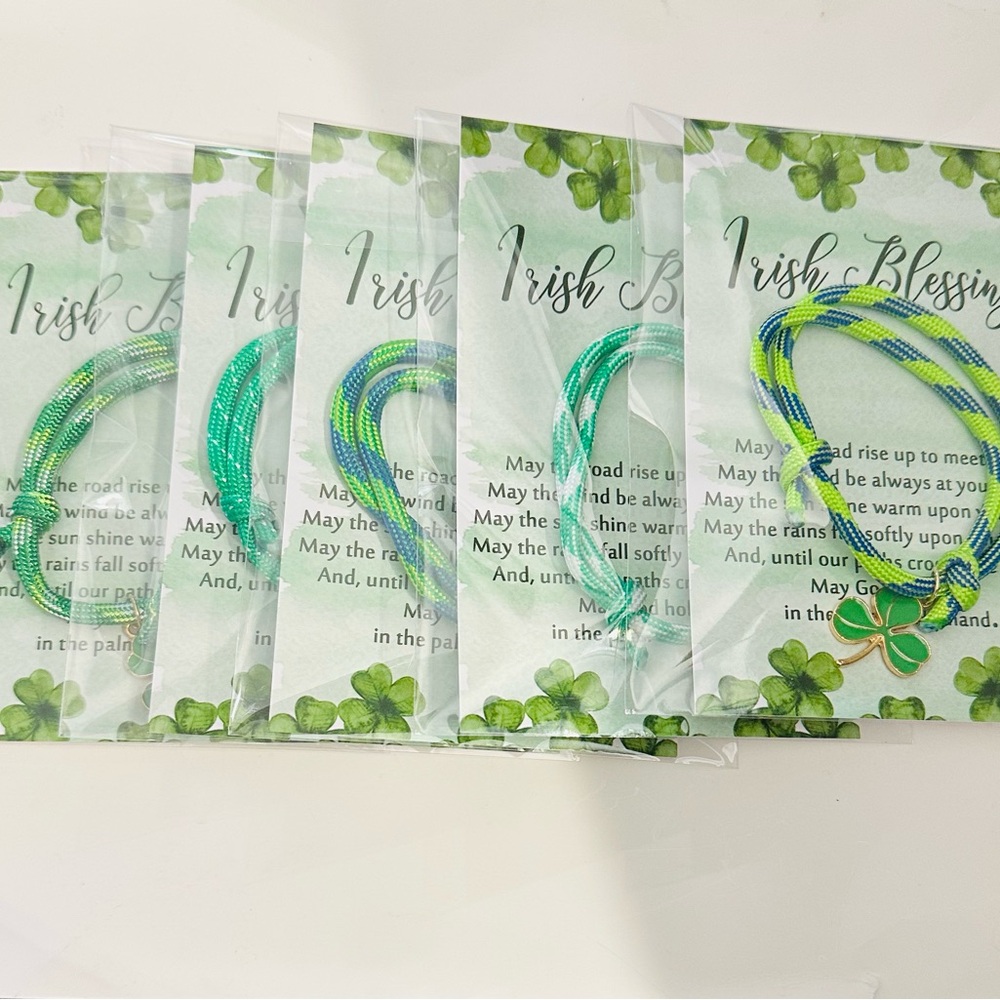 St.Patrick Day Green Bracelets with Shamrock Charm and the Irish Blessing Card